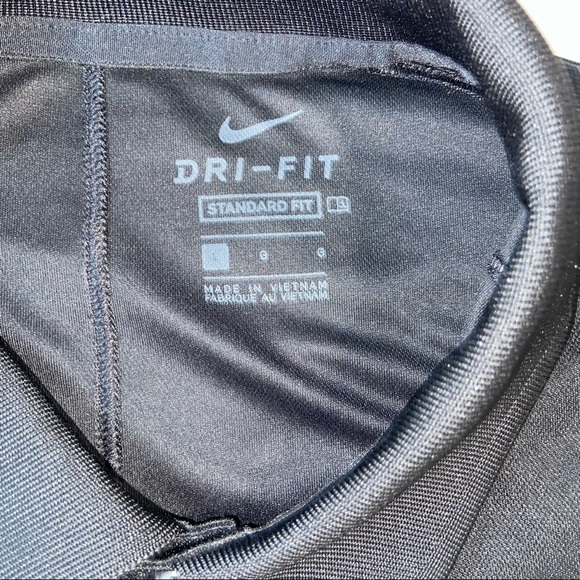 Nike Men’s Polo Shirt - Picture 4 of 4